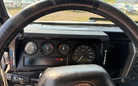 Land Rover Defender I, 2005 год, 1 375 000 рублей, 11 фотография