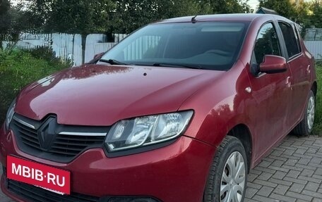 Renault Sandero II рестайлинг, 2014 год, 750 000 рублей, 1 фотография