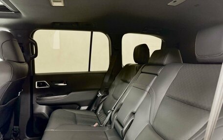 Toyota Land Cruiser, 2021 год, 10 140 000 рублей, 14 фотография