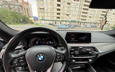 BMW 5 серия, 2018 год, 4 300 000 рублей, 3 фотография