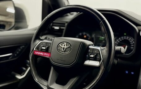 Toyota Land Cruiser, 2021 год, 10 140 000 рублей, 21 фотография