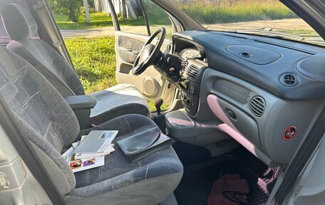 Renault Scenic III, 2000 год, 265 000 рублей, 12 фотография