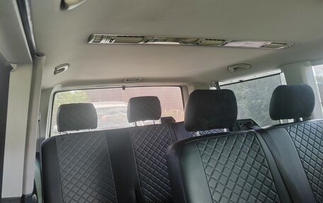 Volkswagen Caravelle T5, 2013 год, 1 500 000 рублей, 6 фотография