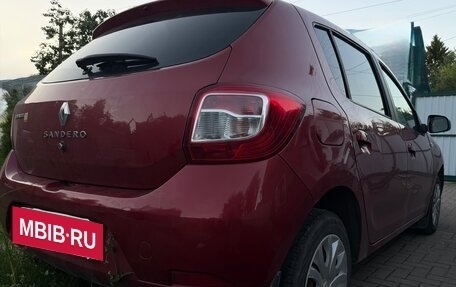 Renault Sandero II рестайлинг, 2014 год, 750 000 рублей, 3 фотография