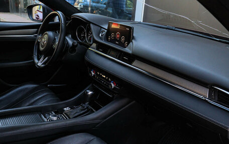 Mazda 6, 2018 год, 2 320 000 рублей, 8 фотография