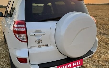 Toyota RAV4, 2012 год, 1 490 000 рублей, 4 фотография