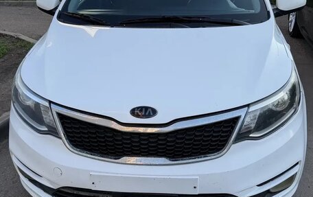KIA Rio III рестайлинг, 2016 год, 800 000 рублей, 2 фотография