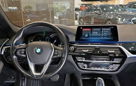 BMW 5 серия, 2018 год, 2 840 000 рублей, 10 фотография