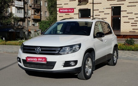 Volkswagen Tiguan I, 2013 год, 1 240 000 рублей, 1 фотография
