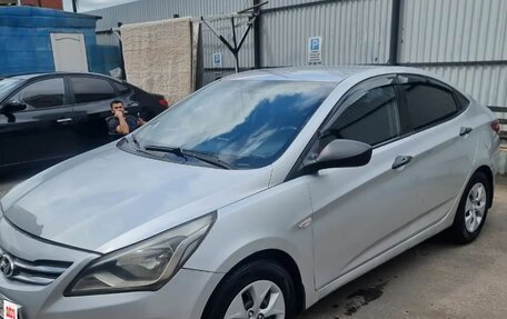 Hyundai Solaris II рестайлинг, 2014 год, 435 000 рублей, 5 фотография