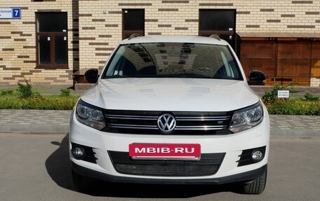 Volkswagen Tiguan I, 2013 год, 1 240 000 рублей, 2 фотография