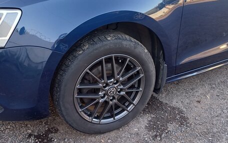 Volkswagen Jetta VI, 2013 год, 1 050 000 рублей, 6 фотография