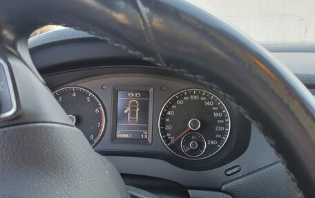 Volkswagen Jetta VI, 2013 год, 1 050 000 рублей, 14 фотография