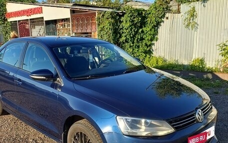Volkswagen Jetta VI, 2013 год, 1 050 000 рублей, 16 фотография