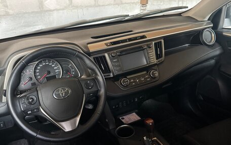 Toyota RAV4, 2014 год, 1 200 000 рублей, 3 фотография
