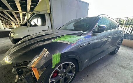 Maserati Levante I, 2017 год, 2 000 000 рублей, 3 фотография