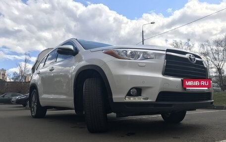 Toyota Highlander III, 2014 год, 2 720 000 рублей, 3 фотография