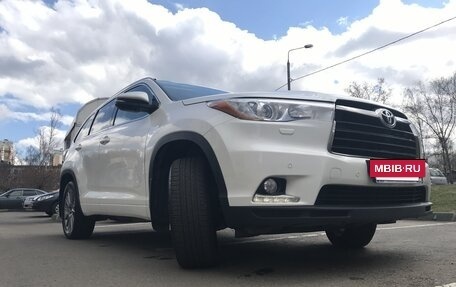 Toyota Highlander III, 2014 год, 2 720 000 рублей, 14 фотография