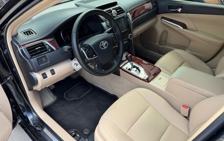 Toyota Camry, 2013 год, 1 349 000 рублей, 8 фотография