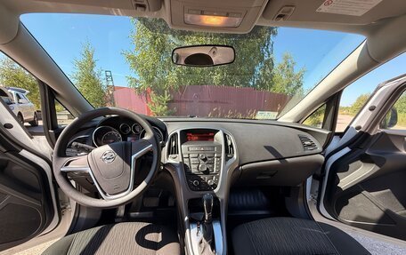 Opel Astra J, 2013 год, 1 000 000 рублей, 7 фотография