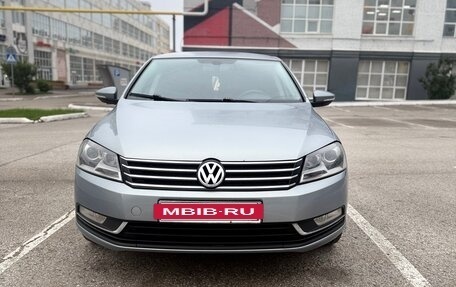 Volkswagen Passat B7, 2011 год, 1 180 000 рублей, 2 фотография
