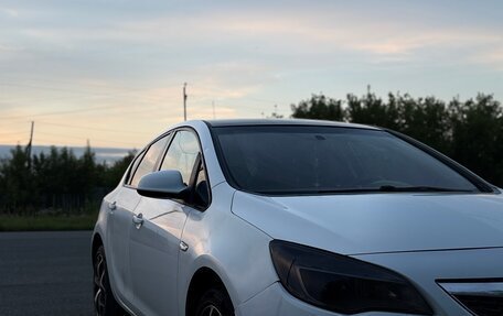 Opel Astra J, 2011 год, 580 000 рублей, 9 фотография