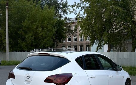 Opel Astra J, 2011 год, 580 000 рублей, 6 фотография