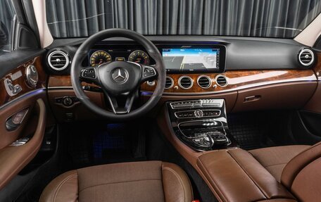 Mercedes-Benz E-Класс, 2016 год, 2 699 000 рублей, 13 фотография