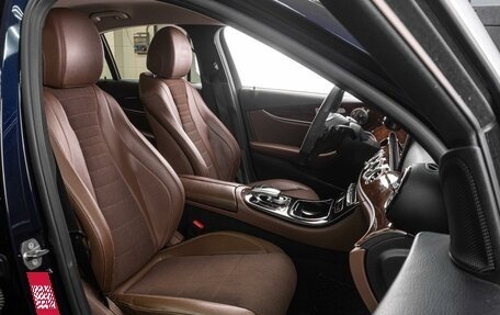 Mercedes-Benz E-Класс, 2016 год, 2 699 000 рублей, 15 фотография