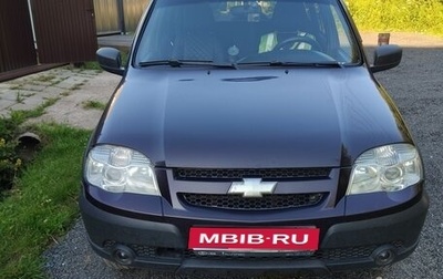 Chevrolet Niva I рестайлинг, 2017 год, 620 000 рублей, 1 фотография