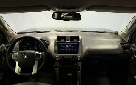 Toyota Land Cruiser Prado 150 рестайлинг 2, 2012 год, 2 995 000 рублей, 18 фотография
