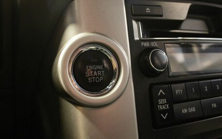 Toyota Land Cruiser Prado 150 рестайлинг 2, 2012 год, 2 995 000 рублей, 25 фотография