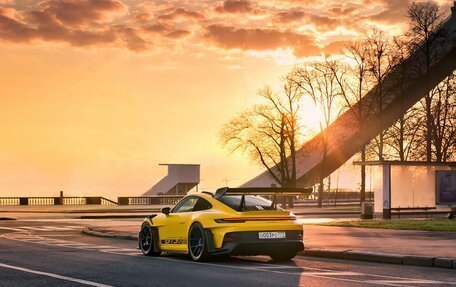 Porsche 911 GT3, 2024 год, 37 900 000 рублей, 3 фотография