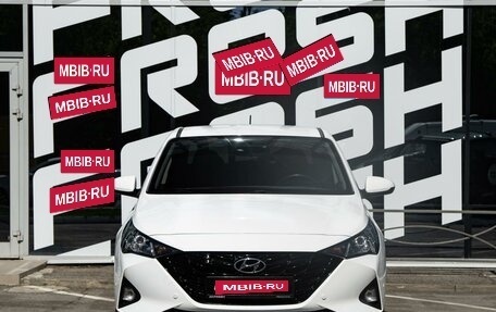 Hyundai Solaris II рестайлинг, 2022 год, 1 729 000 рублей, 3 фотография