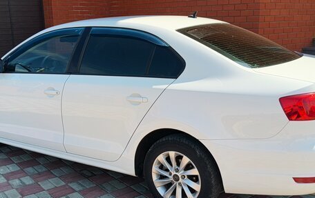 Volkswagen Jetta VI, 2013 год, 960 000 рублей, 3 фотография