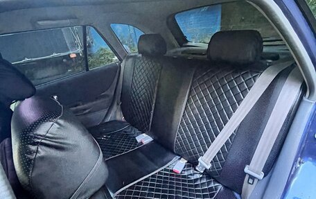 Mazda 323, 2000 год, 210 000 рублей, 10 фотография