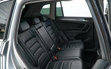 Volkswagen Tiguan II, 2018 год, 3 098 055 рублей, 7 фотография