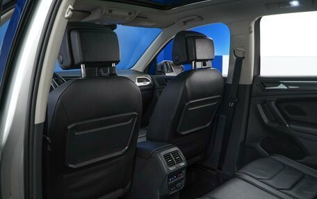 Volkswagen Tiguan II, 2018 год, 3 098 055 рублей, 11 фотография