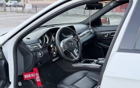 Mercedes-Benz E-Класс, 2015 год, 2 595 000 рублей, 14 фотография