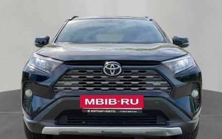 Toyota RAV4, 2020 год, 2 850 000 рублей, 2 фотография