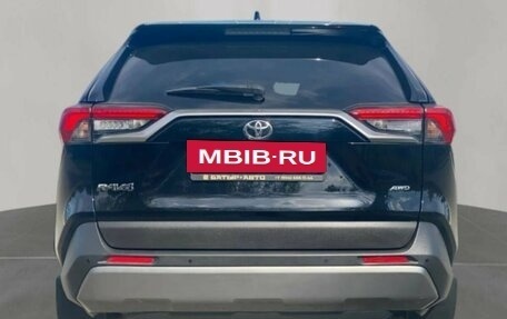 Toyota RAV4, 2020 год, 2 850 000 рублей, 5 фотография