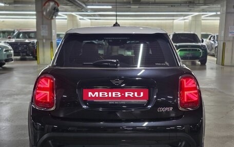 MINI Hatch, 2023 год, 1 857 000 рублей, 4 фотография