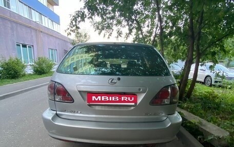 Lexus RX IV рестайлинг, 2000 год, 535 000 рублей, 6 фотография