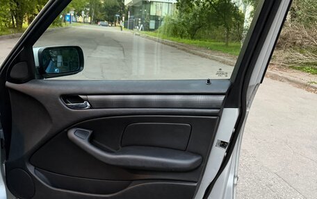 BMW 3 серия, 2004 год, 850 000 рублей, 18 фотография