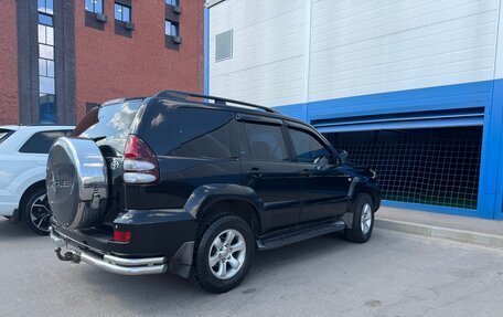 Toyota Land Cruiser Prado 120 рестайлинг, 2005 год, 1 475 000 рублей, 15 фотография