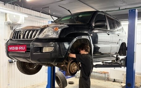 Toyota Land Cruiser Prado 120 рестайлинг, 2005 год, 1 475 000 рублей, 18 фотография