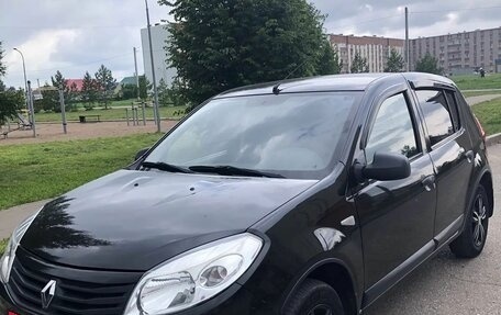 Renault Sandero I, 2011 год, 535 000 рублей, 2 фотография
