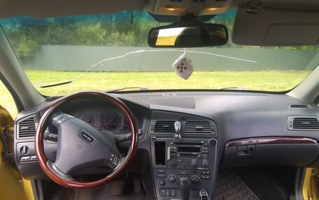Volvo S60 III, 2002 год, 200 000 рублей, 7 фотография
