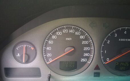 Volvo S60 III, 2002 год, 200 000 рублей, 8 фотография