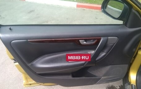 Volvo S60 III, 2002 год, 200 000 рублей, 13 фотография